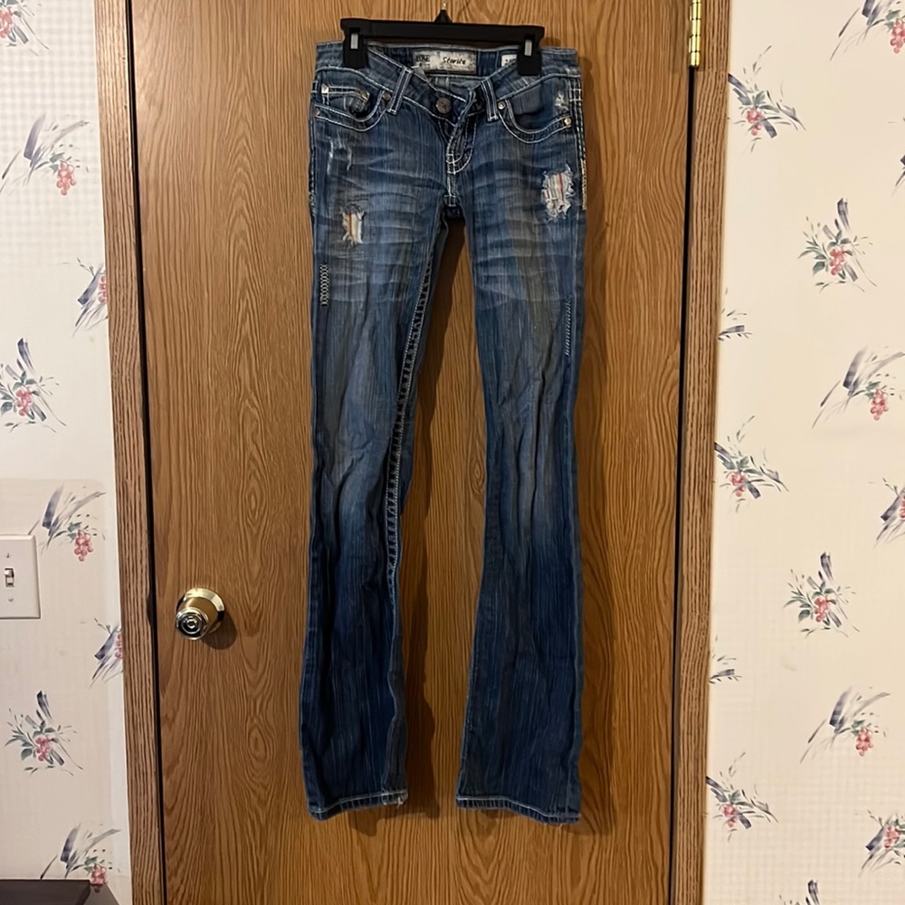 Buckle Jeans